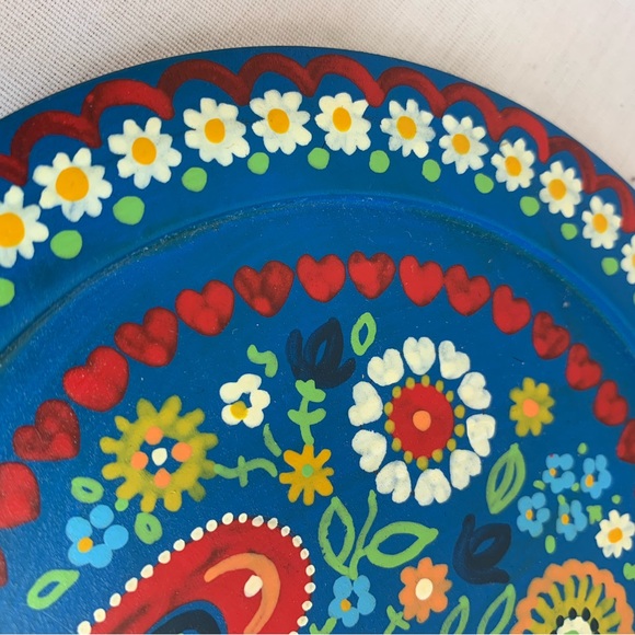 ✨SOLD✨Hand painted Round Wooden Flower Plate - Picture 2 of 4